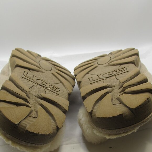 UGG beige slip-on mules in 8 - Picture 5 of 5